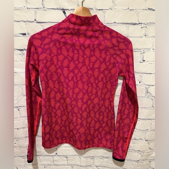 Girl's NIKE PRO DRI-FIT Hyper warm Pink Long Sleeved Shirt Size Small Large - Picture 4 of 8